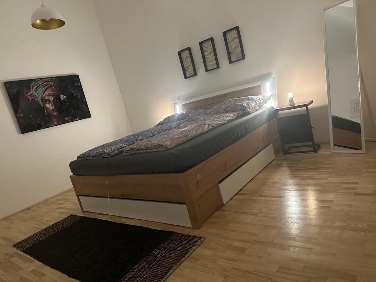Klimatisiertes Dachgeschoss City Apartment In Zentrum Wiens Ngoại thất bức ảnh