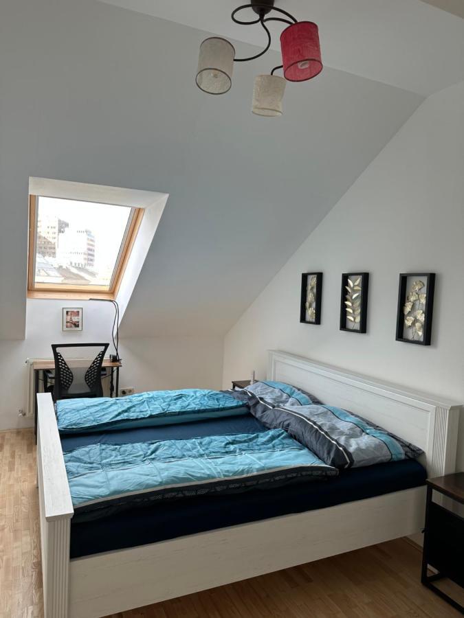 Klimatisiertes Dachgeschoss City Apartment In Zentrum Wiens Ngoại thất bức ảnh